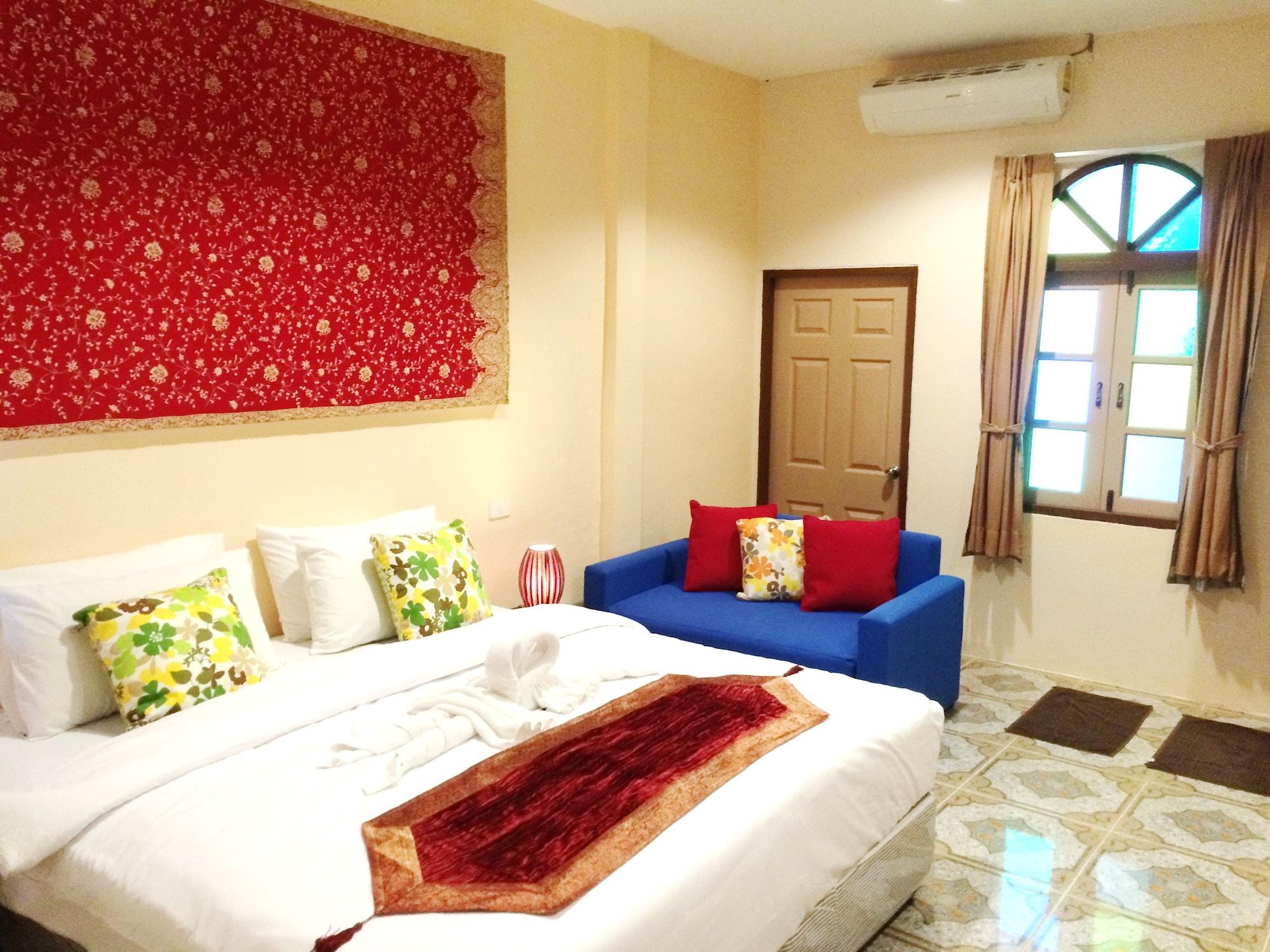 Goldsea Beach Patong Esterno foto