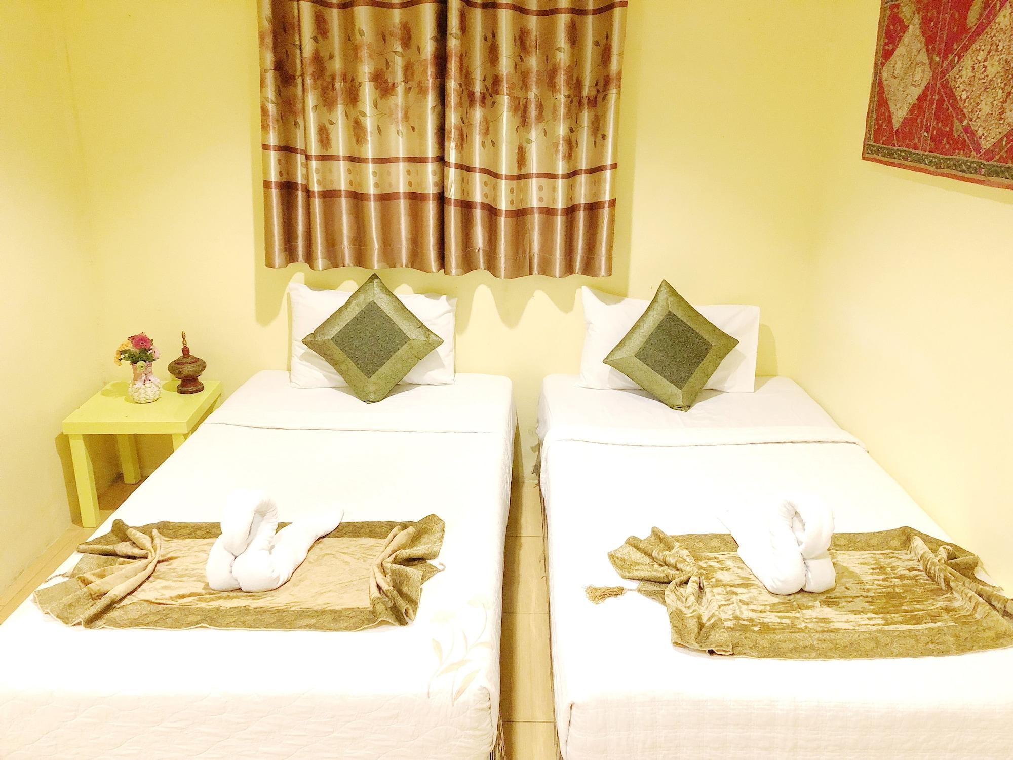 Goldsea Beach Patong Esterno foto